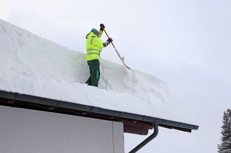 Roof Ice Dam Removal in Gig Harbor, WA